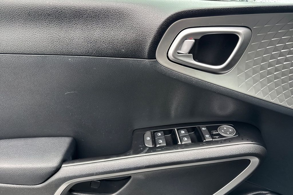 used 2023 Kia Soul car, priced at $17,978