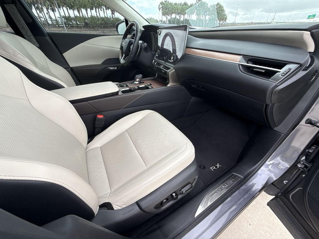 Thumbnail: 2023 Lexus RX - 15