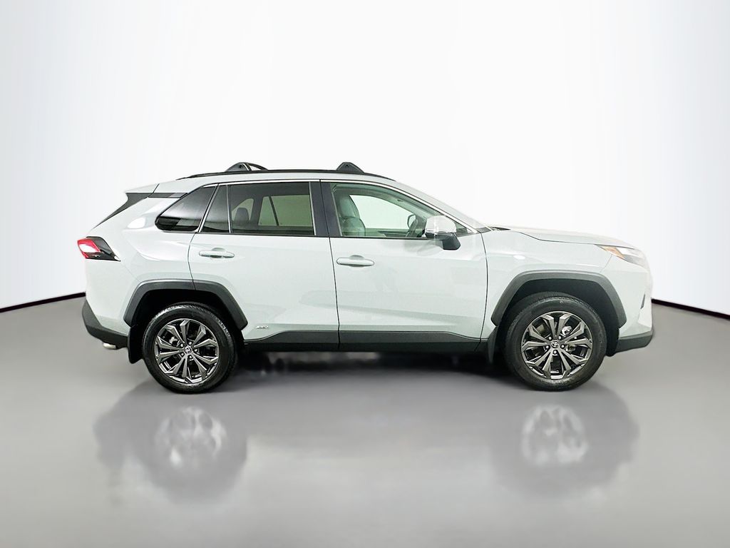 Thumbnail: 2023 Toyota RAV4 - 4