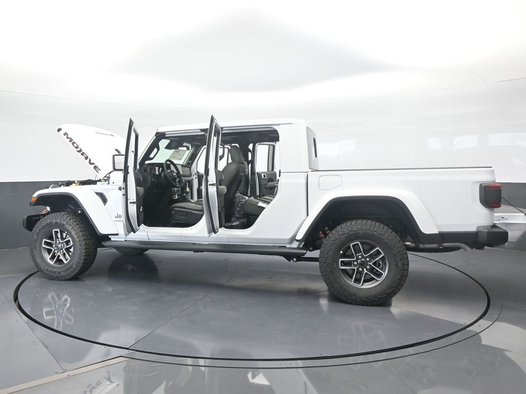 New 2026 Bright White Clearcoat Jeep Mojave image 71