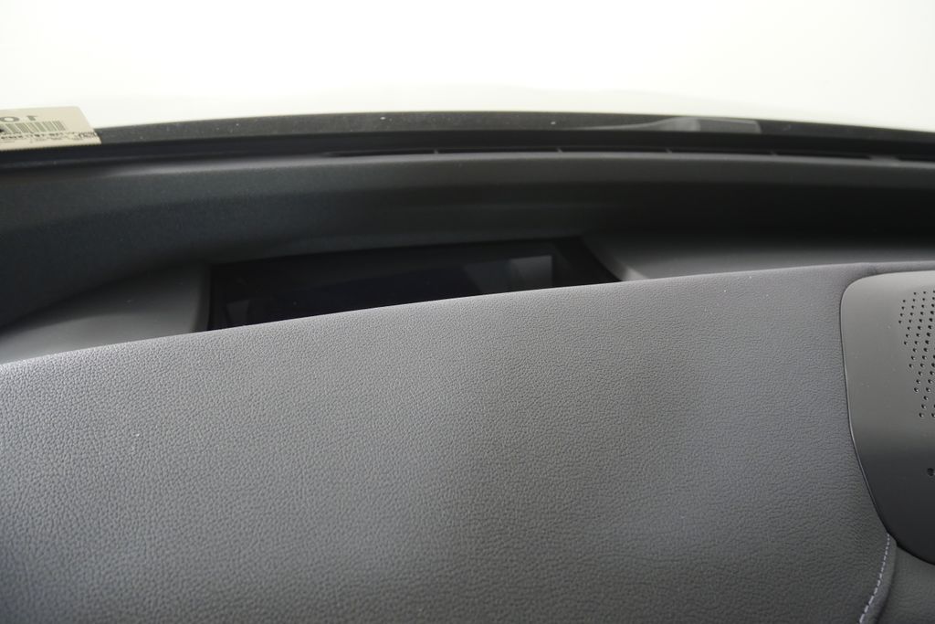 Thumbnail: 2026 BMW iX - 20