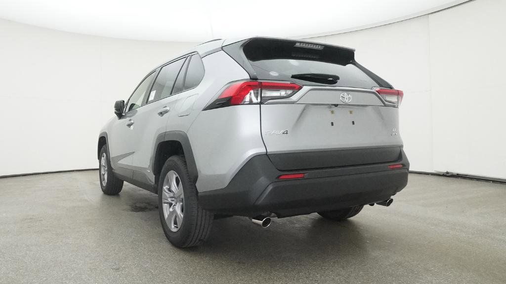 Thumbnail: 2025 Toyota RAV4 - 28