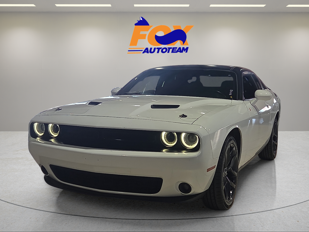 White Knuckle Clearcoat 2019 Dodge Challenger SXT RWD Coupe Rear-Wheel Drive 8-Speed Automatic