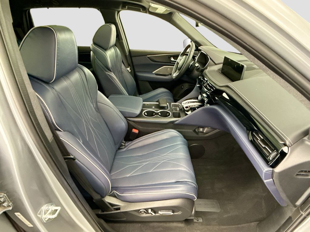 Thumbnail: 2024 Acura MDX - 19