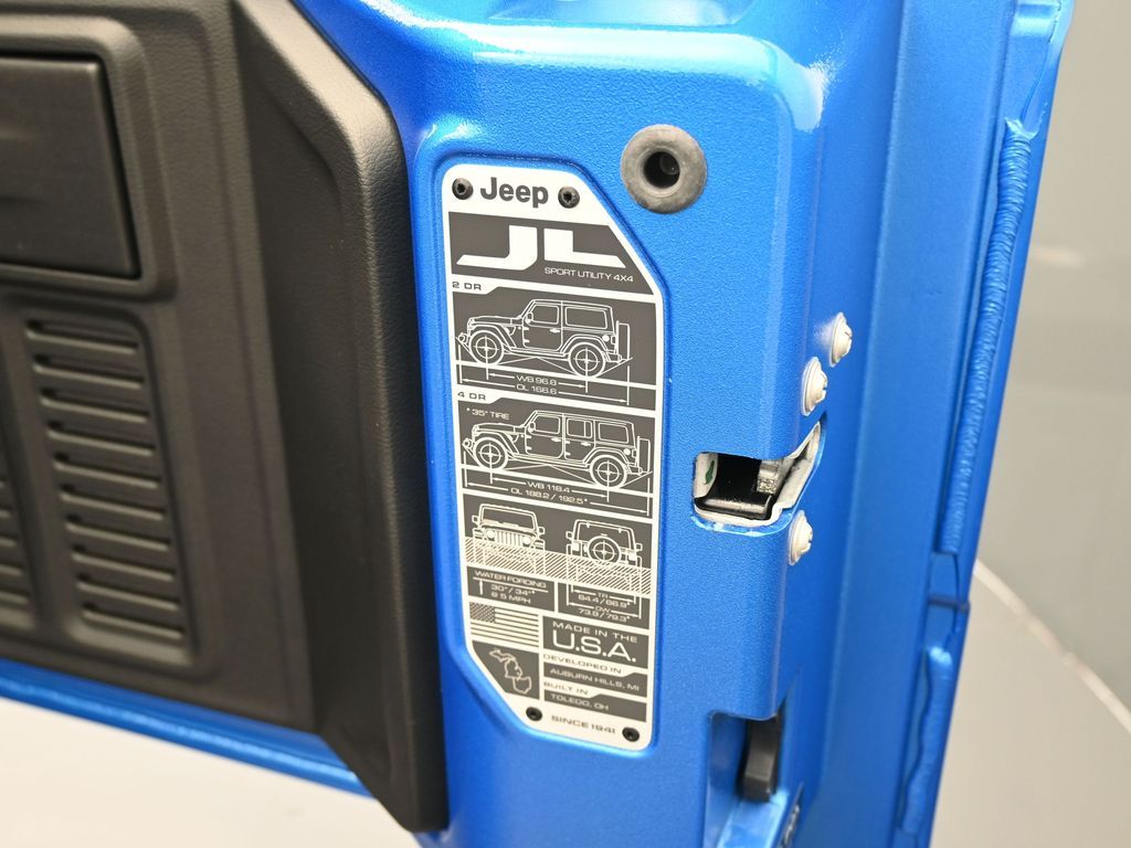 New 2026 Hydro Blue Pearl Coat Jeep Rubicon X image 35