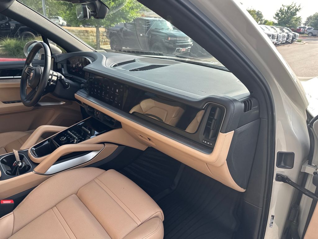 Used Car 2024 Porsche Cayenne  Base For Sale Under $80,000 In Austin, Texas