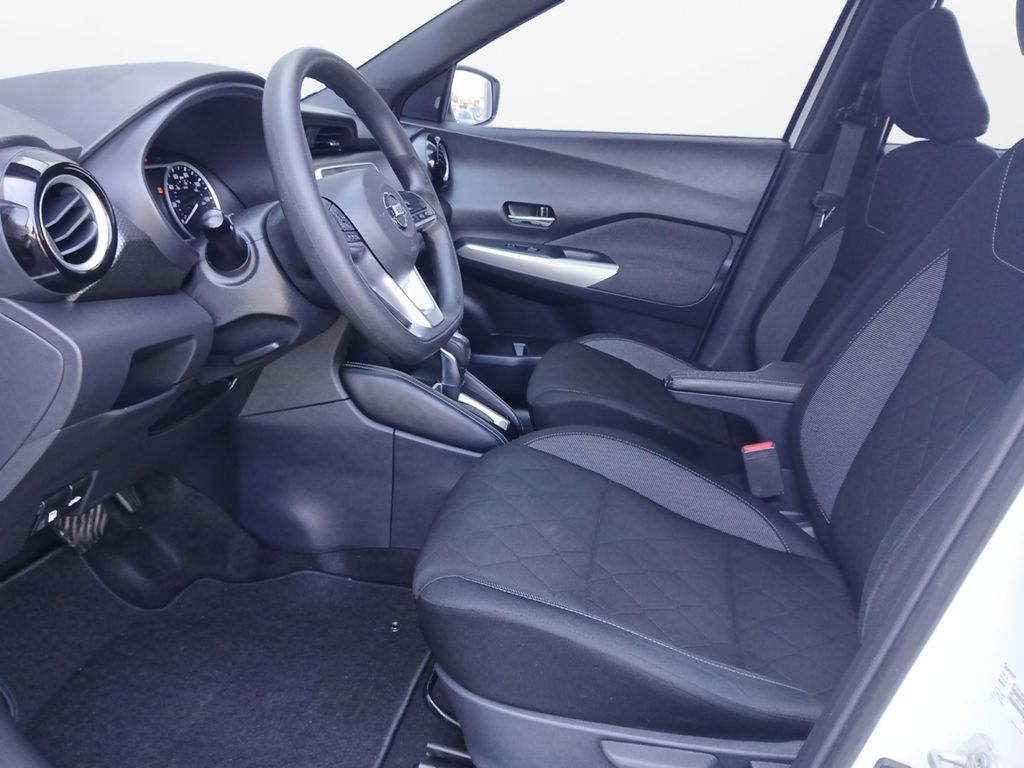 Used Car 2020 Nissan Kicks  Sv For Sale Under $10,000 In Austin, Texas