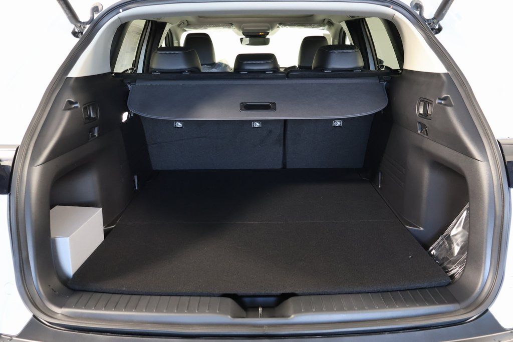 Thumbnail: 2026 Mazda CX-50 - 9