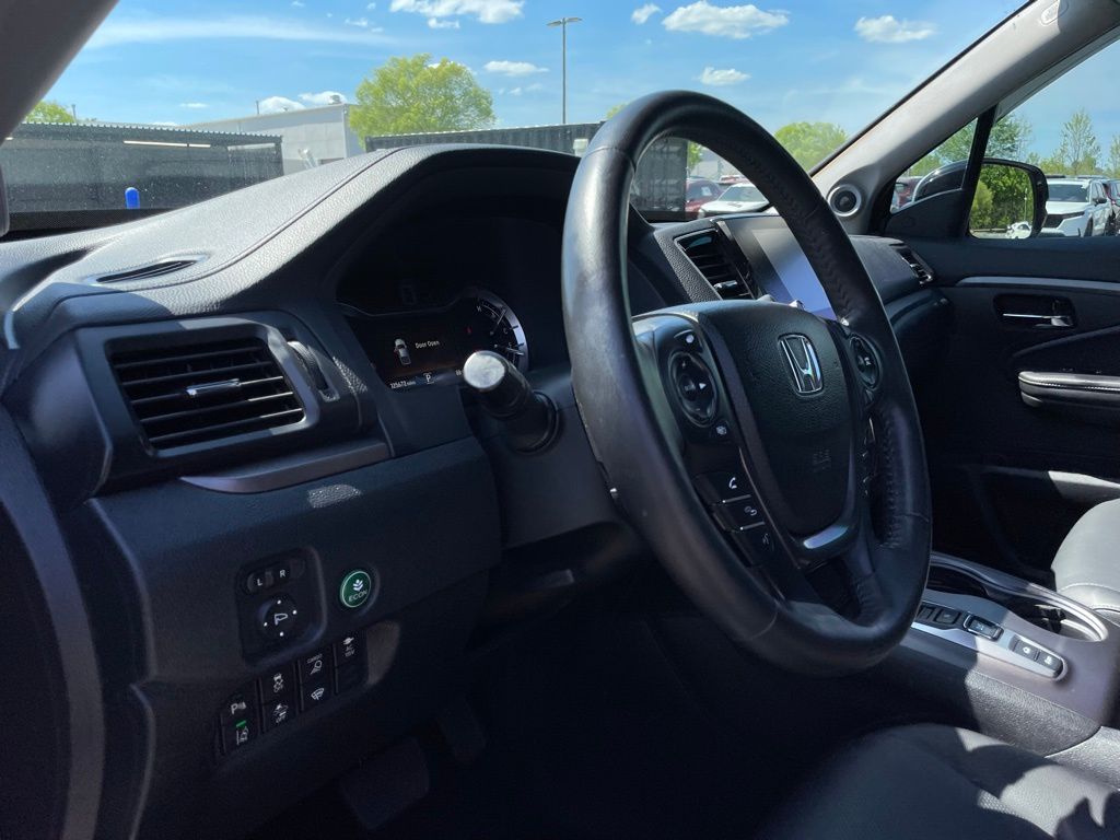 Thumbnail: 2022 Honda Ridgeline - 27