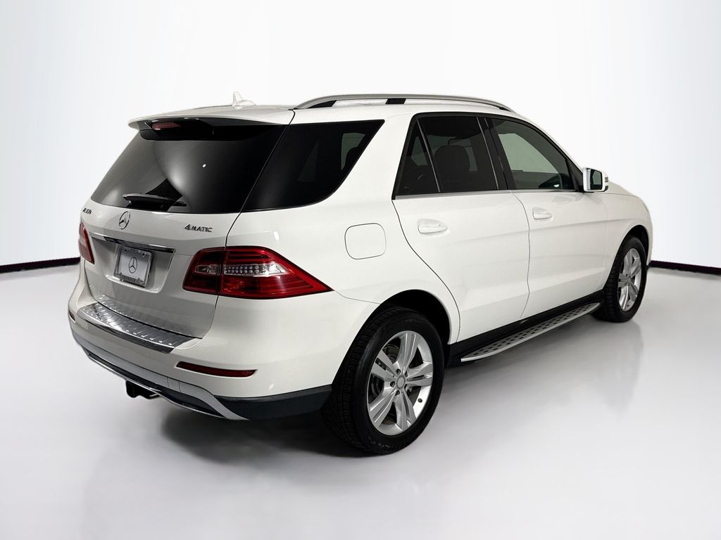 Thumbnail: 2015 Mercedes-Benz M-Class - 5