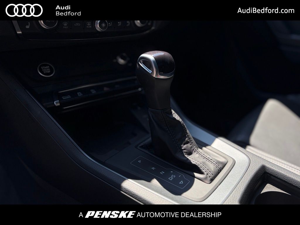 Thumbnail: 2023 Audi Q3 - 17