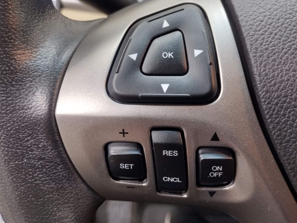 2016 Ford Taurus SEL