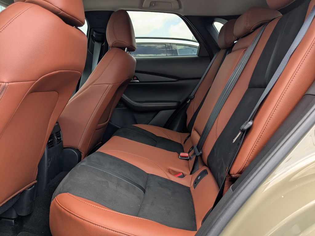 2025 Mazda CX-30 2.5 Carbon Turbo