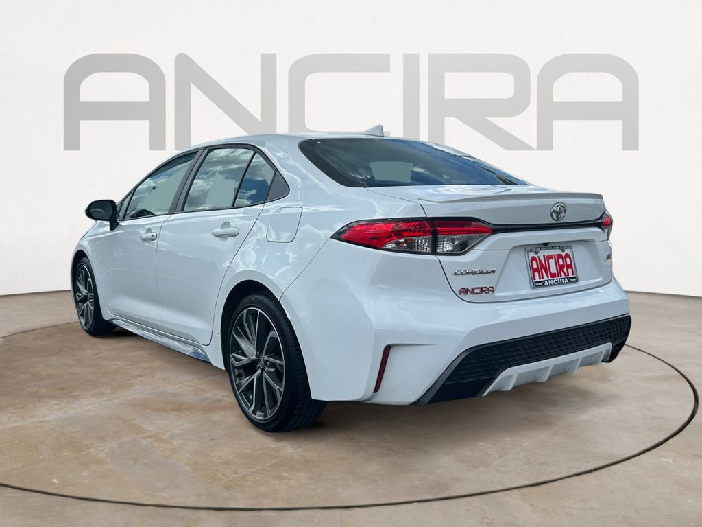 Used Car 2022 Toyota Corolla  Se Nightshade For Sale Under $20,000 In Floresville, Texas