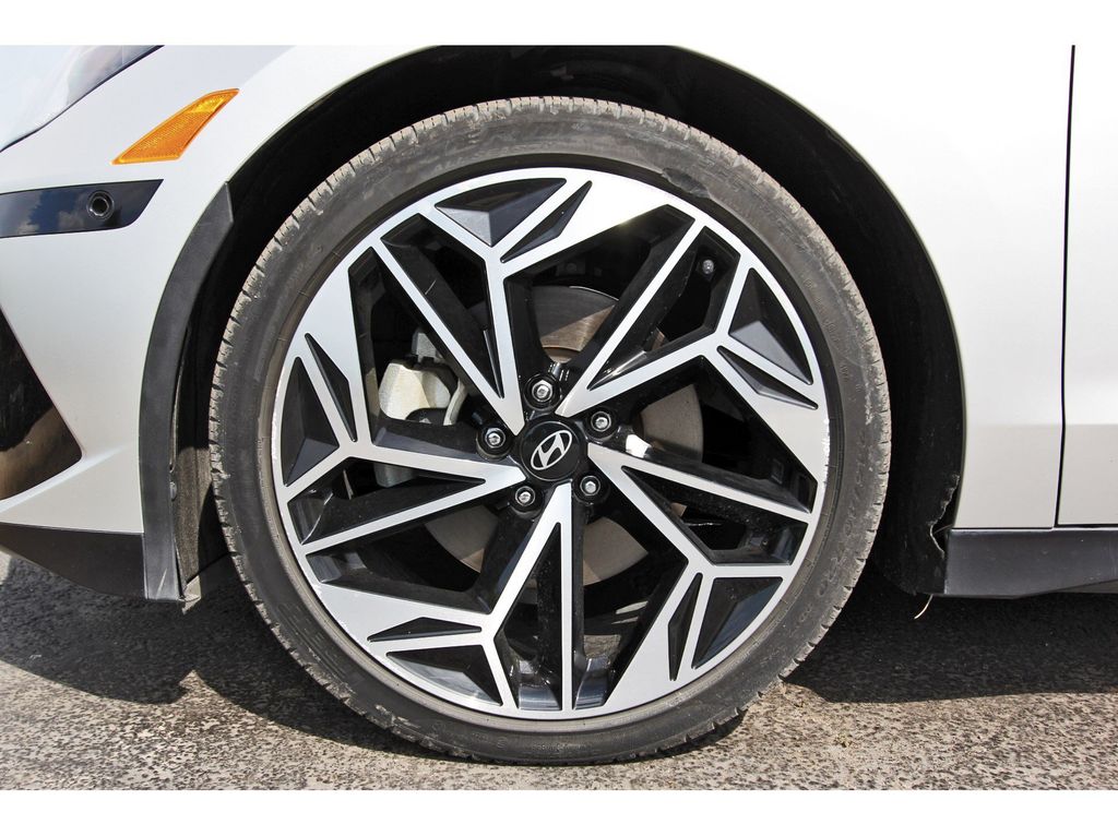 Used 2023 Hyundai IONIQ 6 Sedan