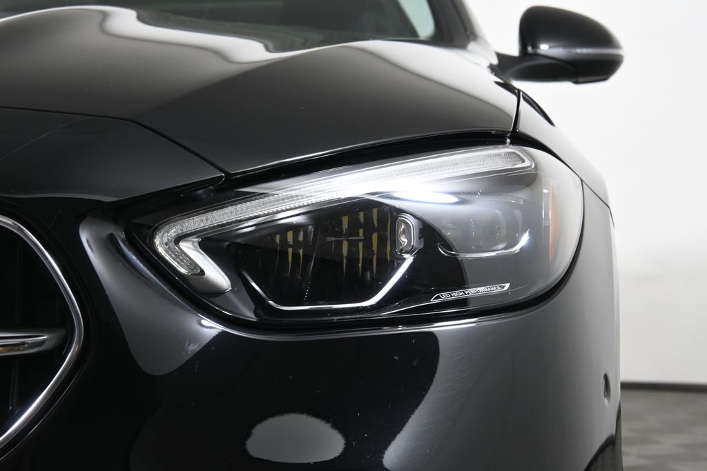 Thumbnail: 2025 Mercedes-Benz C-Class - 10