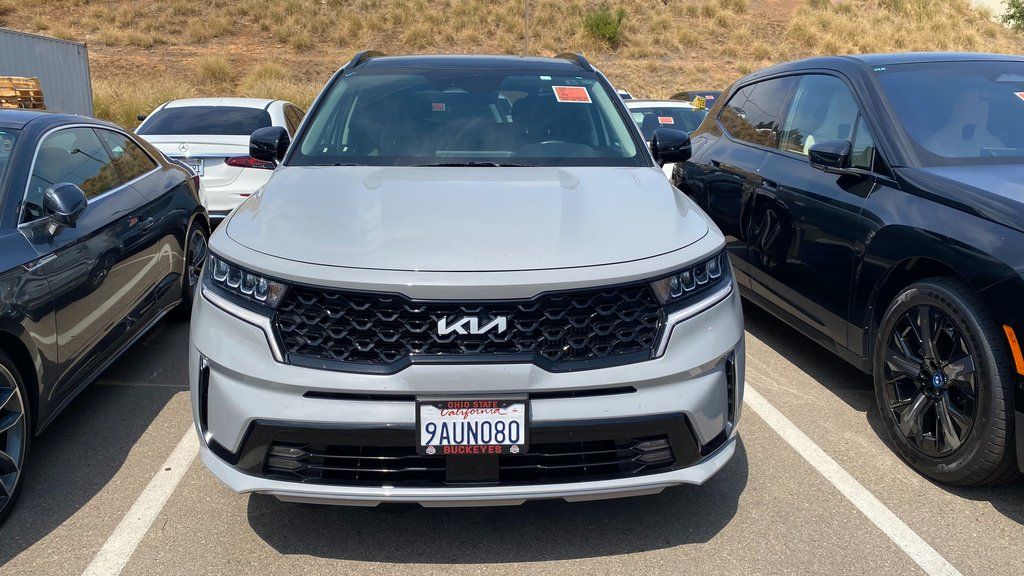 Thumbnail: 2022 Kia Sorento - 2