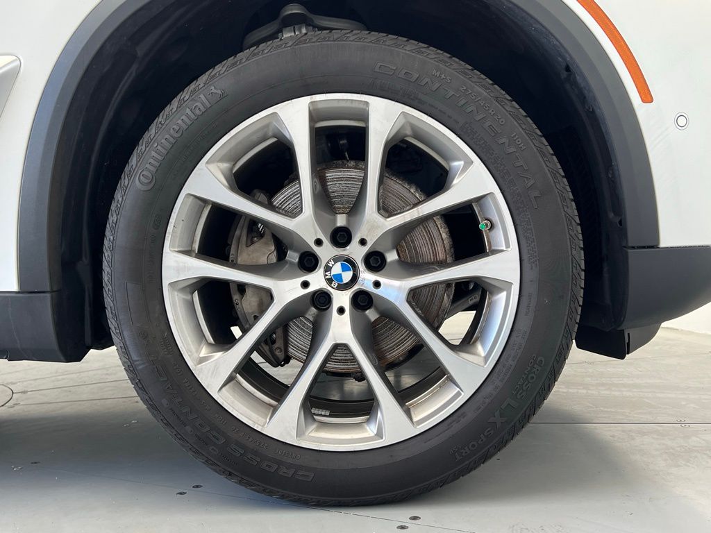 Thumbnail: 2025 BMW X5 - 23