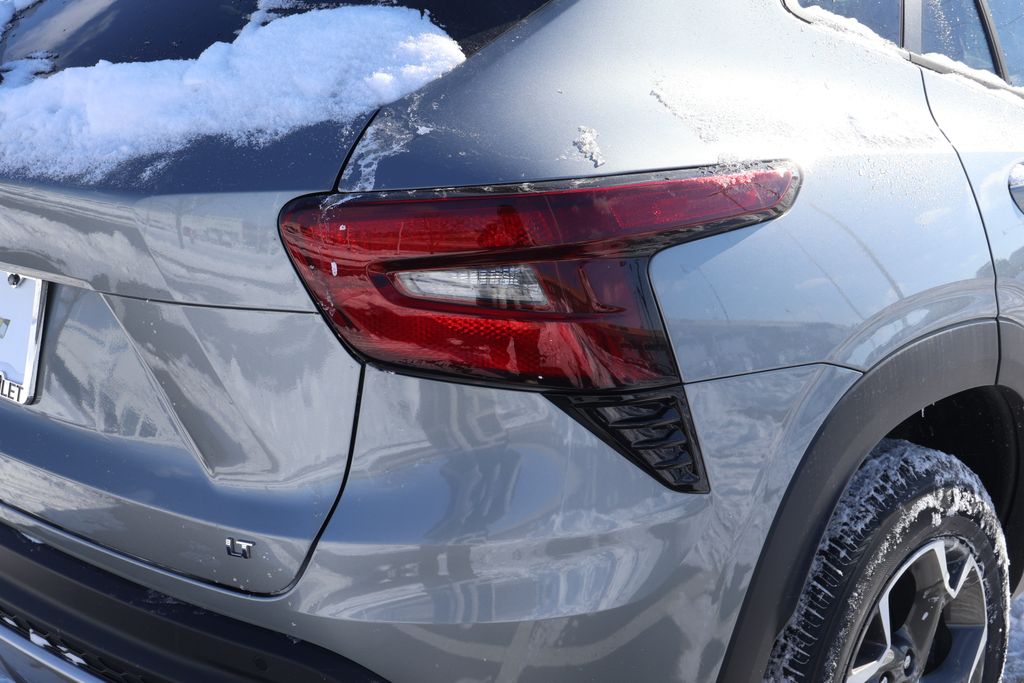 Thumbnail: 2026 Chevrolet Trax - 7