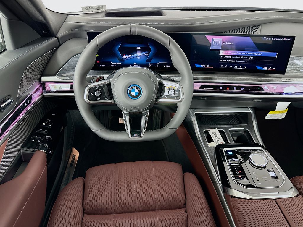 Thumbnail: 2025 BMW i7 - 19