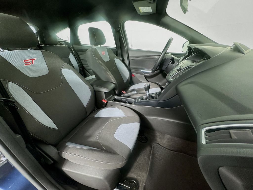 Used Car 2018 Ford Focus  St For Sale Under $25,000 In Austin, Texas