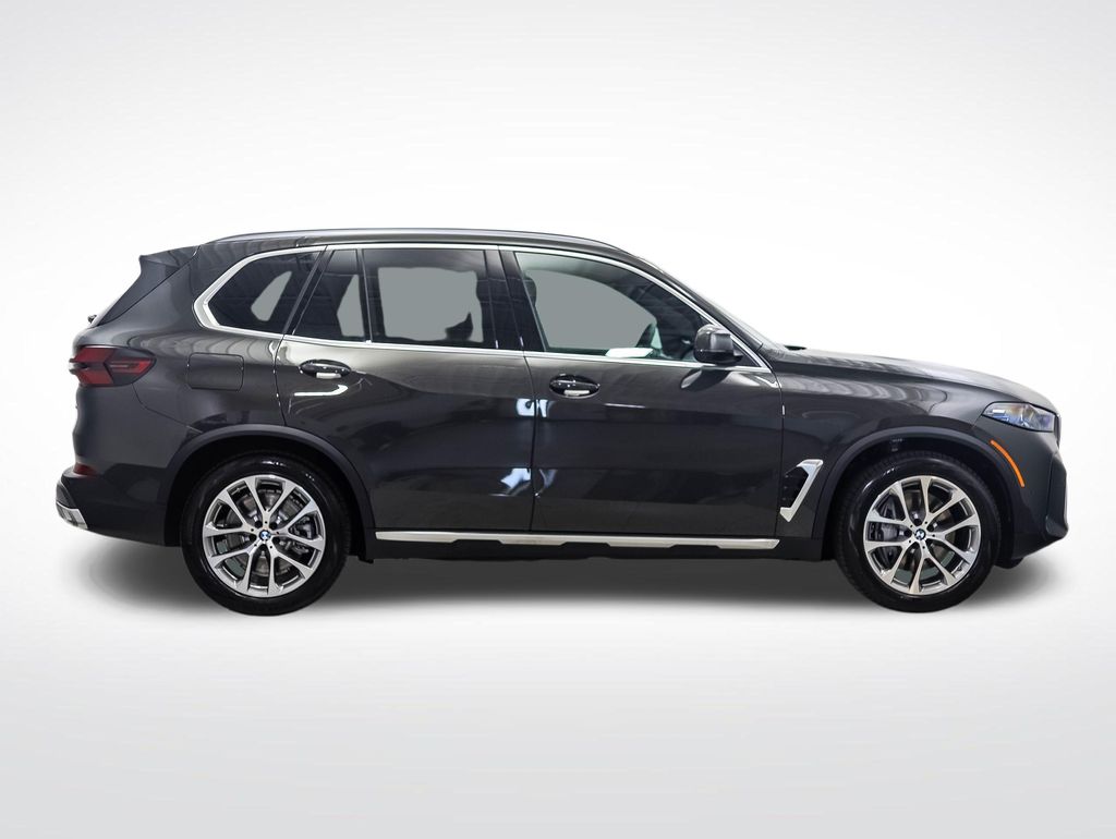 Thumbnail: 2026 BMW X5 - 6