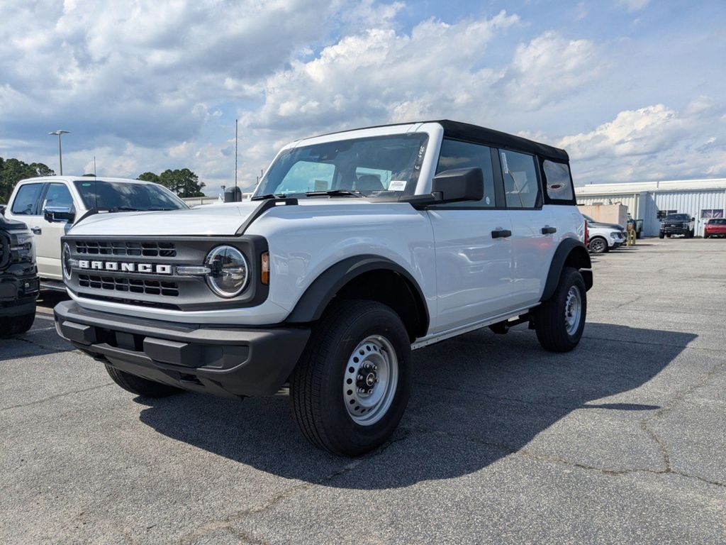 2025 Ford Bronco 