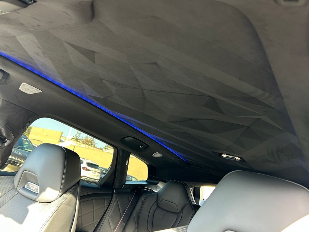 Thumbnail: 2026 BMW XM - 16