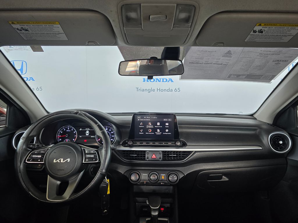 Thumbnail: 2023 Kia Forte - 6