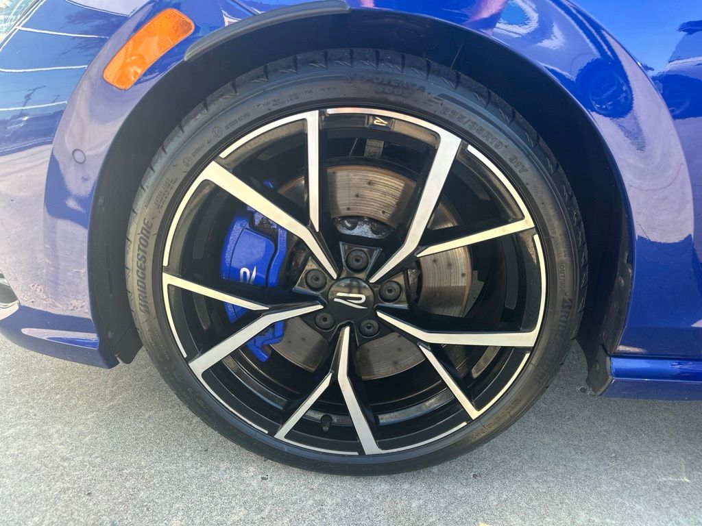 Used 2022 Volkswagen Golf R Hatchback