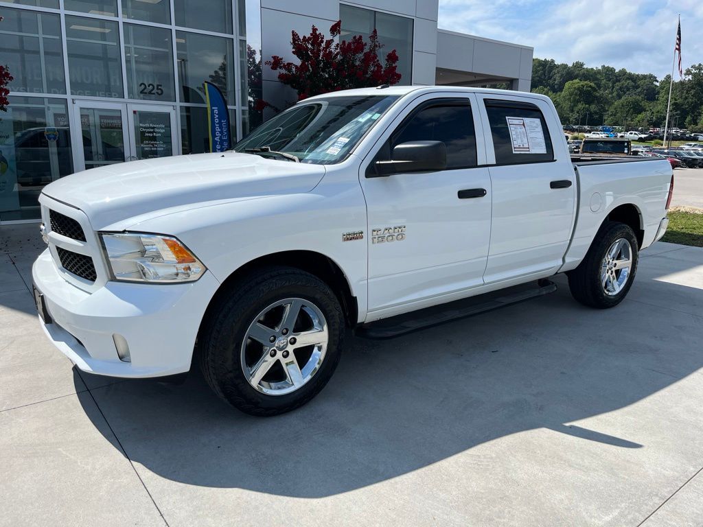  2017 RAM 1500 Express Crew Cab 4WD   