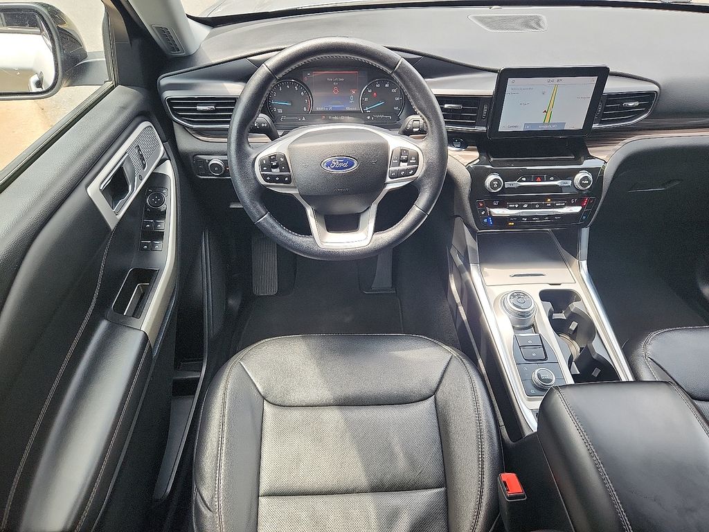 Thumbnail: 2021 Ford Explorer - 11
