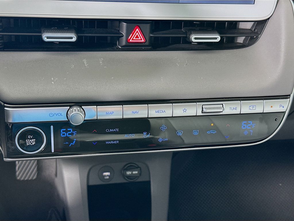 Thumbnail: 2023 Hyundai Ioniq 5 - 16