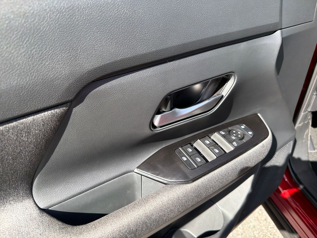 New 2026 Nissan Kicks SV 4D Sport Utility