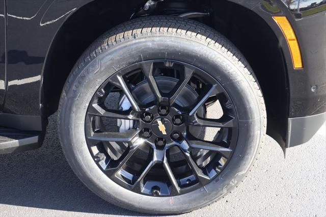 Thumbnail: 2026 Chevrolet Suburban - 11