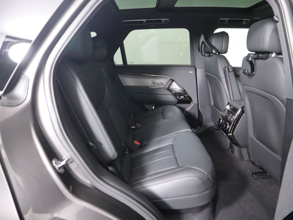 Thumbnail: 2026 Land Rover Range Rover Sport - 24