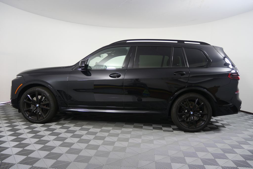 2025 BMW X7 xDrive40i 6