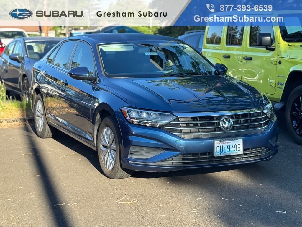 2019 Volkswagen Jetta Sedan Front-Wheel Drive 6-Speed Manual