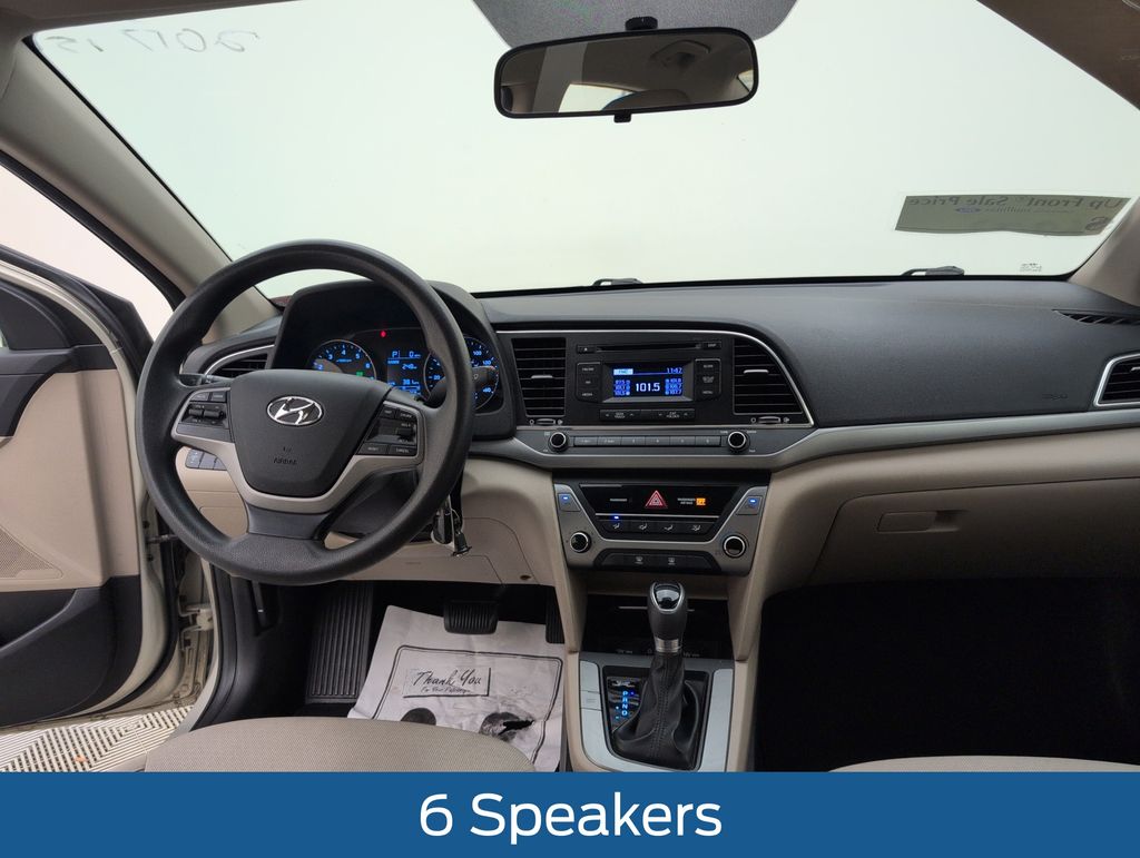 Used 2017 Beige Hyundai SE image 7