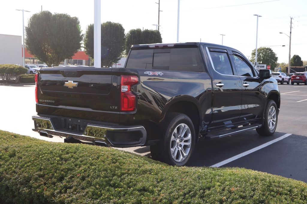 Thumbnail: 2022 Chevrolet Silverado 1500 - 8