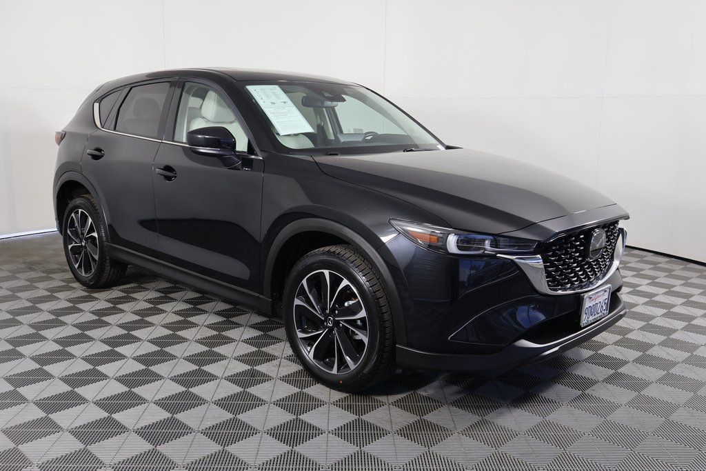 Thumbnail: 2022 Mazda CX-5 - 3
