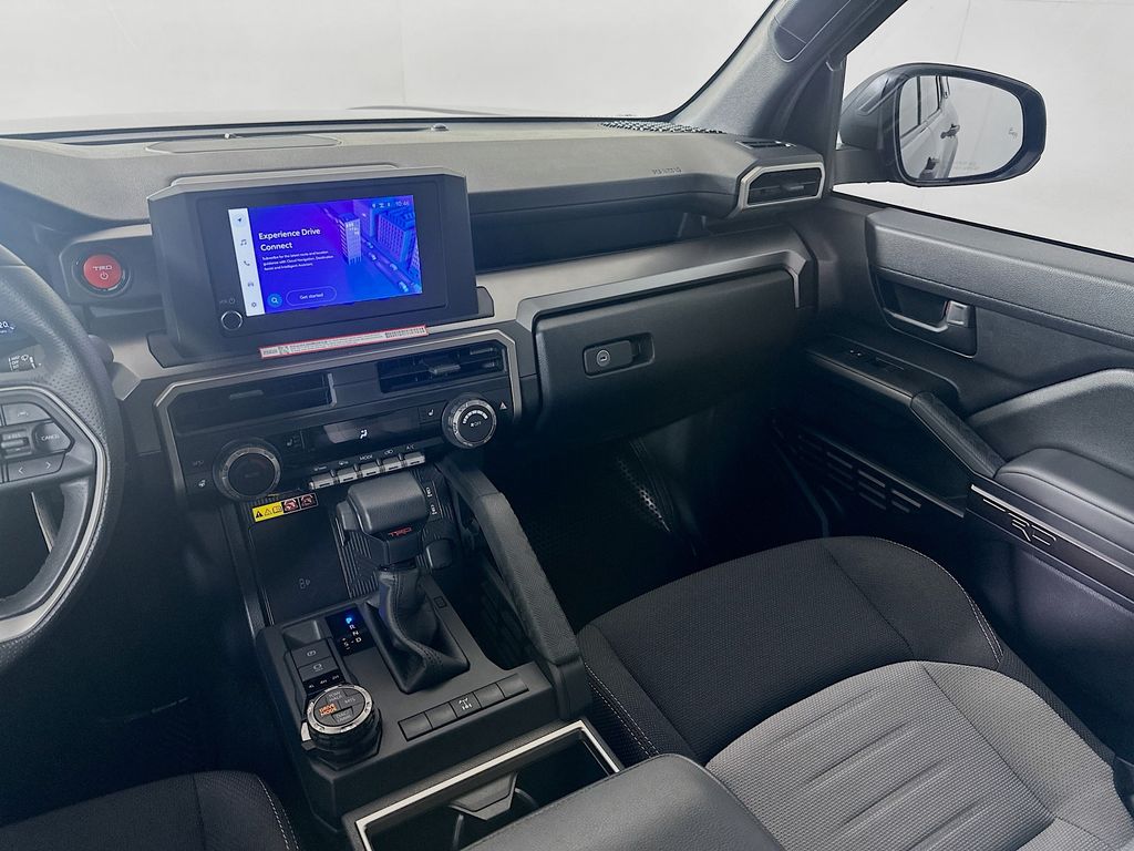 Thumbnail: 2025 Toyota 4Runner - 23