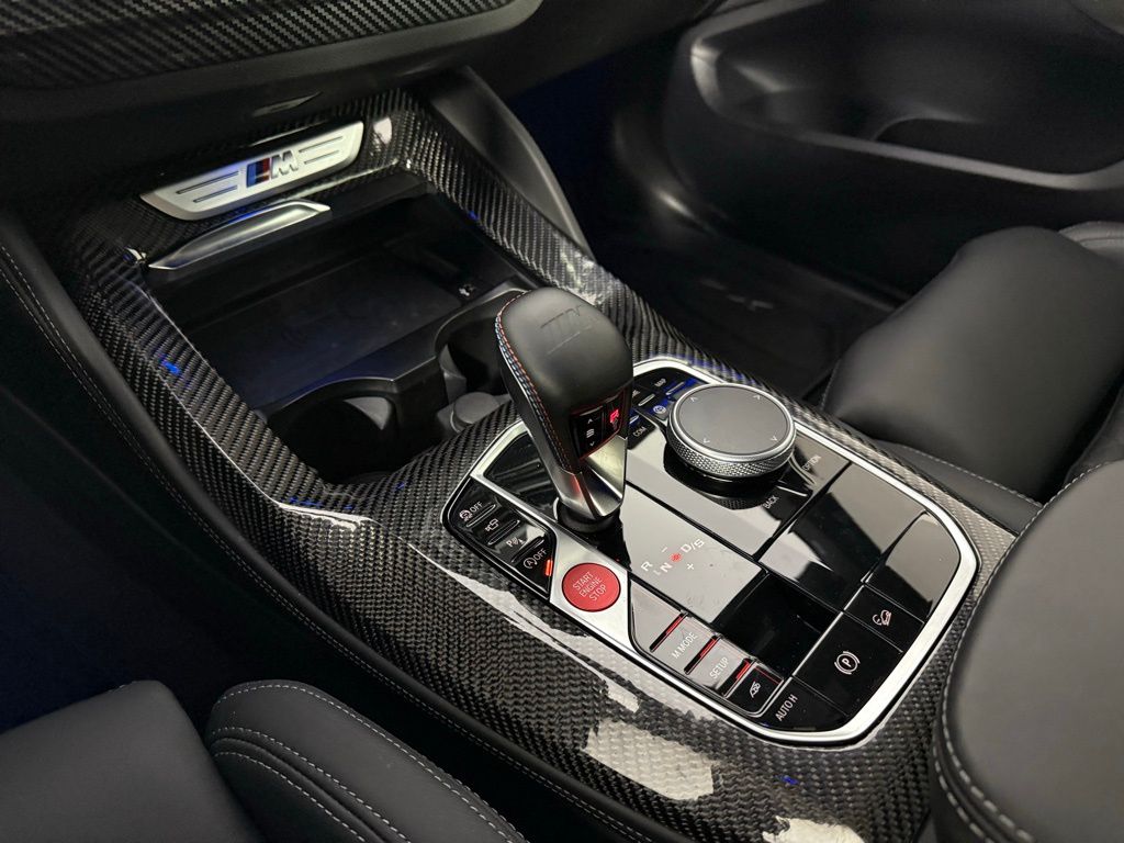 Thumbnail: 2025 BMW X4 - 19