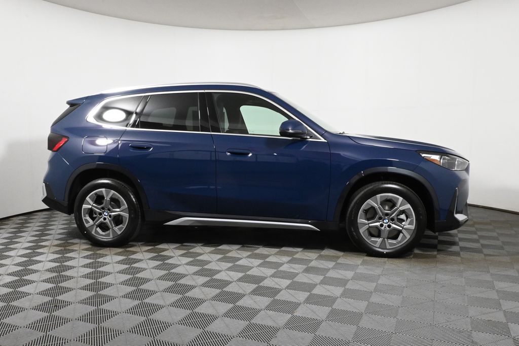 Thumbnail: 2026 BMW X1 - 8