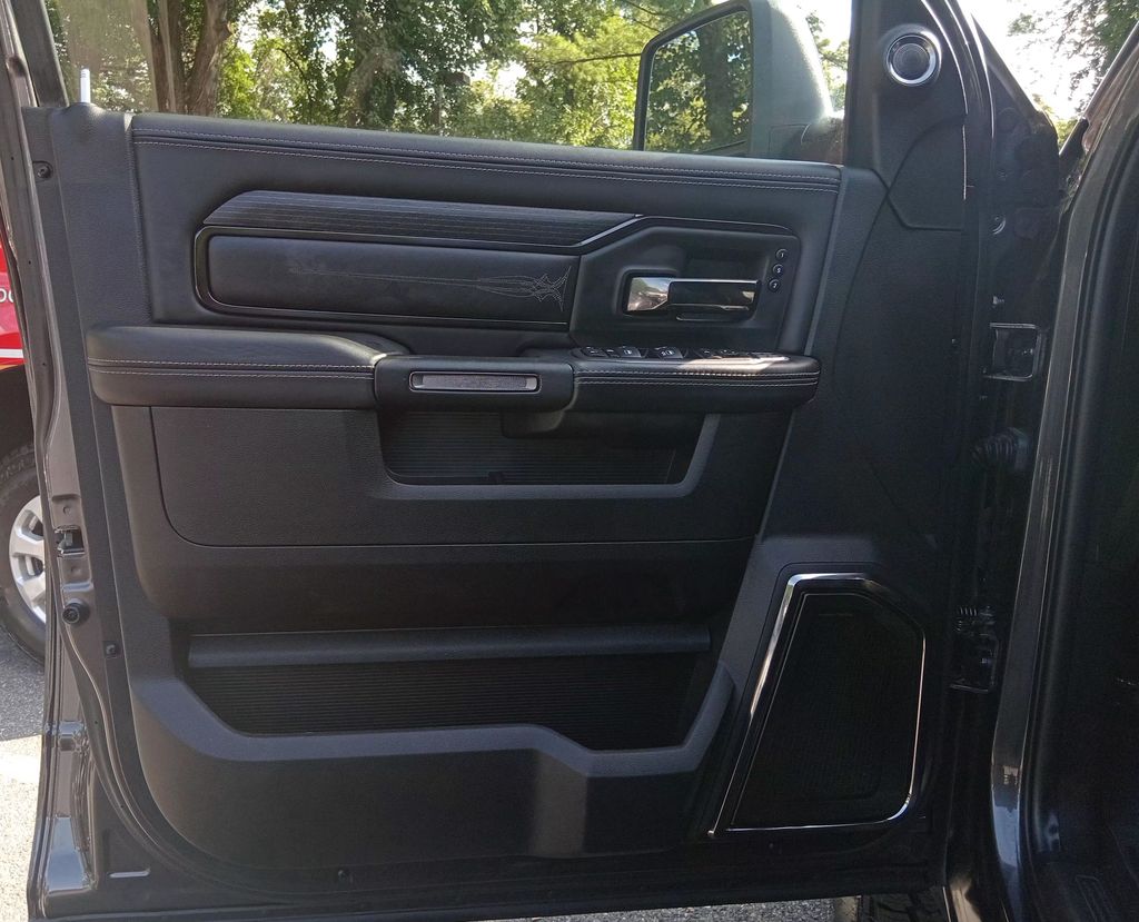 2023 Ram 2500 Limited Crew Cab 4x4 6'4" Box