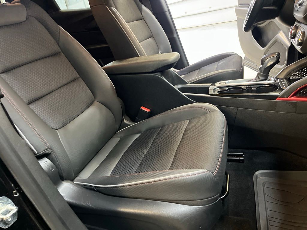 Used 2022 Black Chevrolet RS image 30