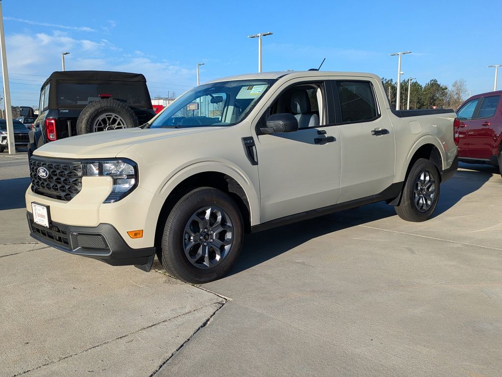 2025 Ford Maverick XLT