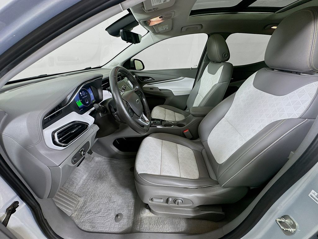 Thumbnail: 2022 Chevrolet Bolt EV - 30