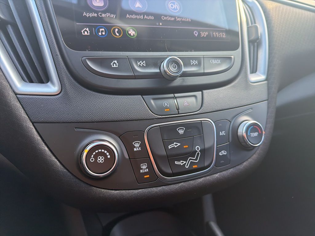 Thumbnail: 2022 Chevrolet Malibu - 31