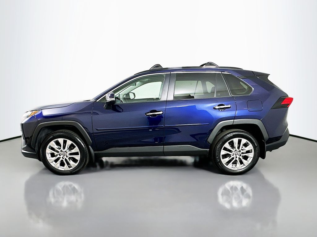 Thumbnail: 2024 Toyota RAV4 - 8